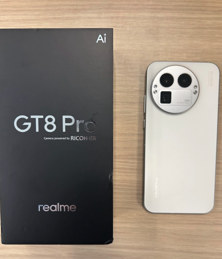 realme �X�}�[�g�t�H��